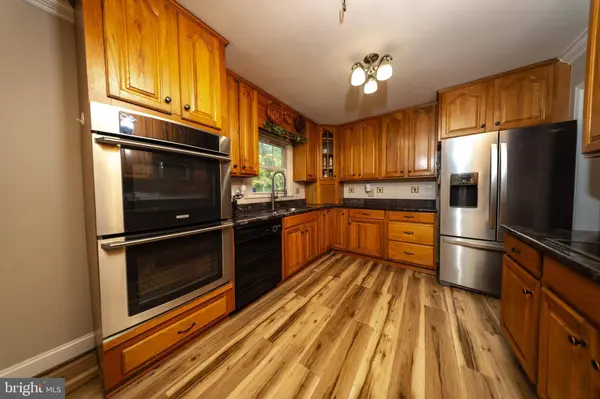 4179 FIERY RUN RD, Linden, VA 22642