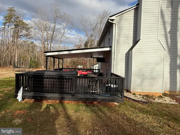 10554 BRENT TOWN RD, Catlett, VA 20119