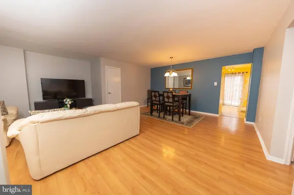 5919 FIRST LANDING WAY, Burke, VA 22015