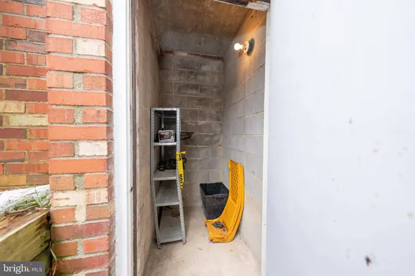 5919 FIRST LANDING WAY, Burke, VA 22015