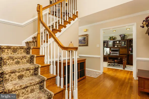 12760 QUARTERHORSE LN, Woodbridge, VA 22192