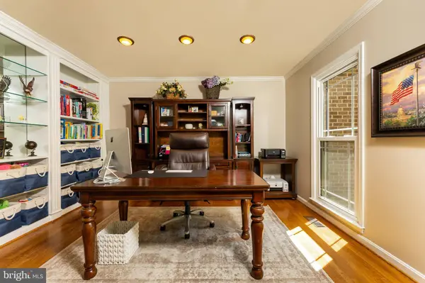 12760 QUARTERHORSE LN, Woodbridge, VA 22192