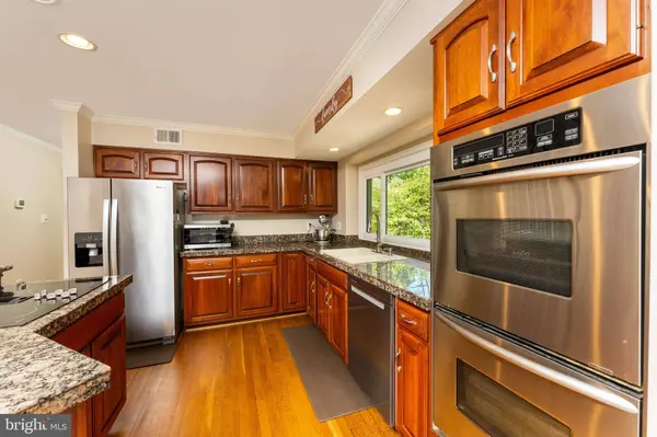 12760 QUARTERHORSE LN, Woodbridge, VA 22192