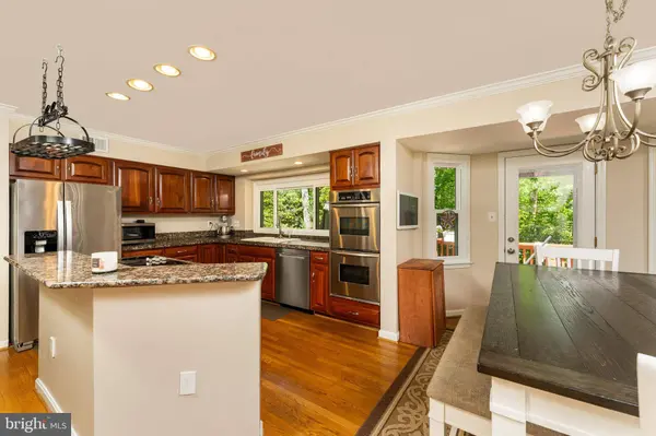 12760 QUARTERHORSE LN, Woodbridge, VA 22192