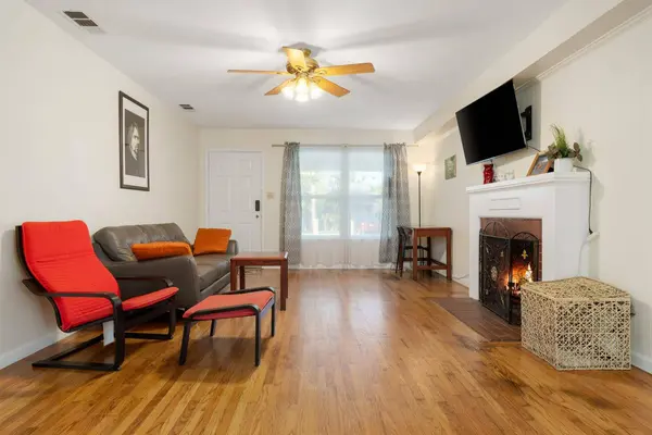 4400 40th AVE, Sacramento, CA 95824