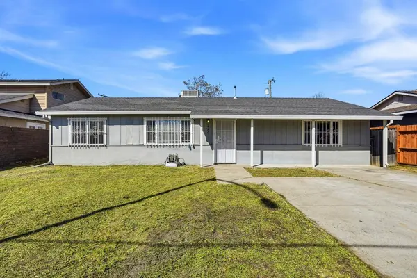 2209 Meadowview RD, Sacramento, CA 95832