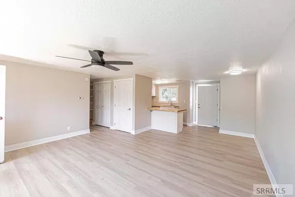 1116 Lovejoy Street, Idaho Falls, ID 83401