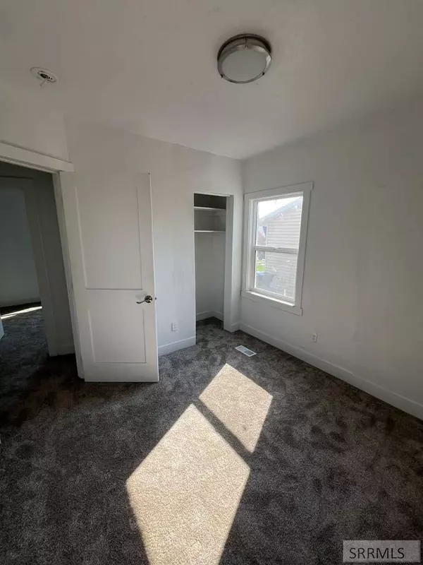 339 Gladstone Street, Idaho Falls, ID 83401