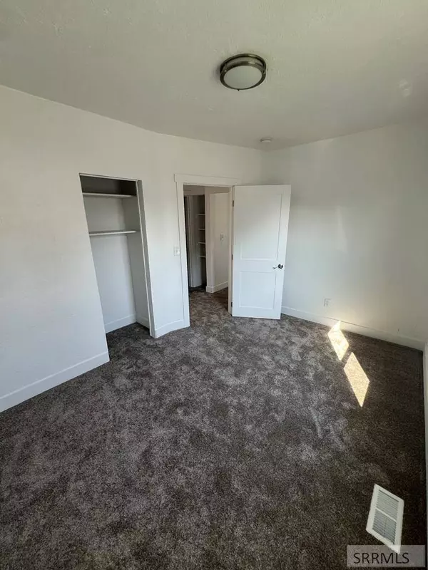 339 Gladstone Street, Idaho Falls, ID 83401