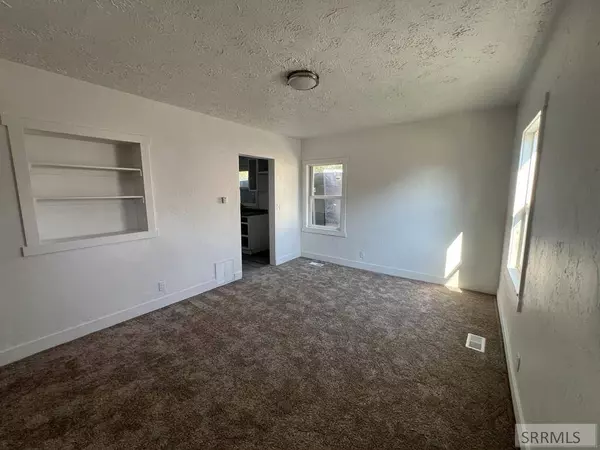 339 Gladstone Street, Idaho Falls, ID 83401