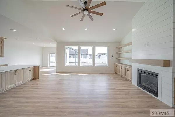 430 Saddle Rock Lane, Idaho Falls, ID 83401