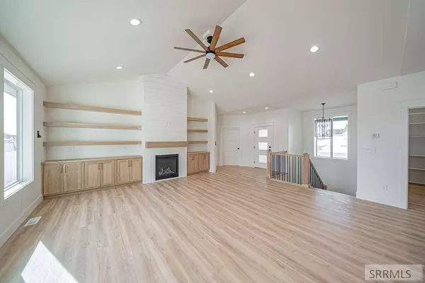 430 Saddle Rock Lane, Idaho Falls, ID 83401