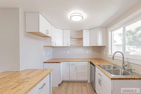 1116 Lovejoy Street, Idaho Falls, ID 83401