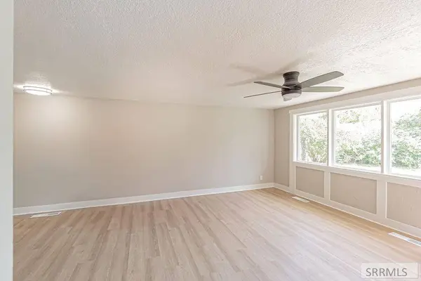 1116 Lovejoy Street, Idaho Falls, ID 83401