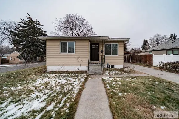 696 Gladstone Street, Idaho Falls, ID 83401