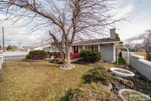 386 N Fisher Avenue, Blackfoot, ID 83221