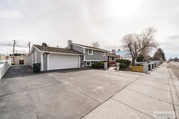 386 N Fisher Avenue, Blackfoot, ID 83221