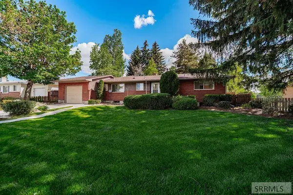 706 E 16th Street, Idaho Falls, ID 83404