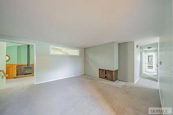 706 E 16th Street, Idaho Falls, ID 83404