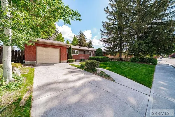 706 E 16th Street, Idaho Falls, ID 83404