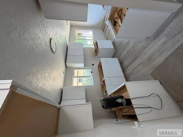 1530 June Avenue, Idaho Falls, ID 83404
