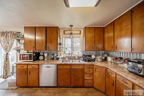 13777 N 55 E, Idaho Falls, ID 83401
