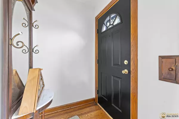 4112 N McVicker AVE, Chicago, IL 60634