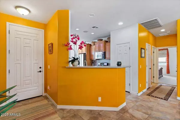 31716 N PONCHO Lane, San Tan Valley, AZ 85143