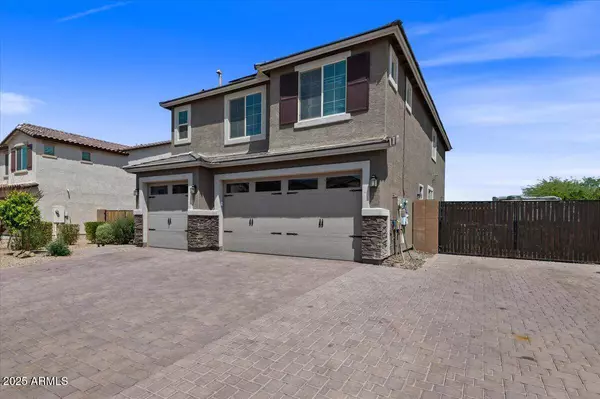 10052 E HAY LOFT Road, Florence, AZ 85132