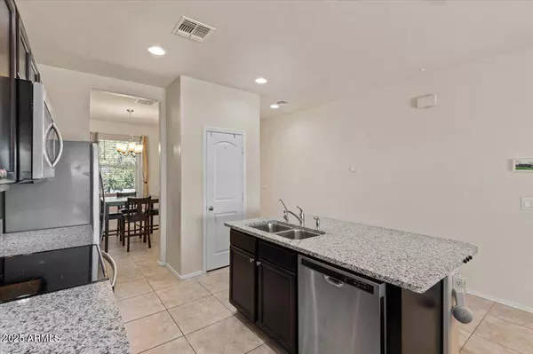 11397 E WALLFLOWER Lane, Florence, AZ 85132