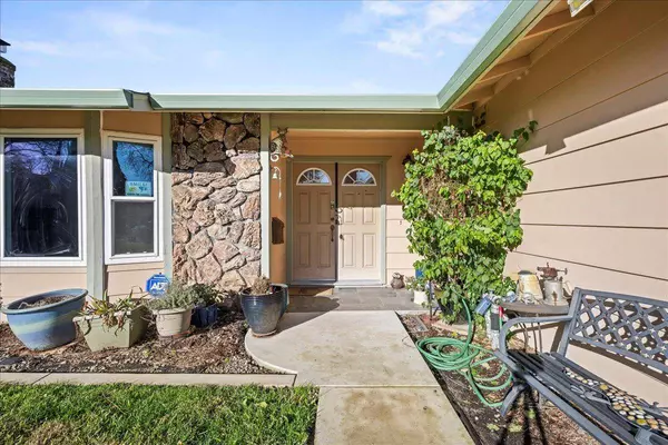 8949 Genoa AVE, Orangevale, CA 95662