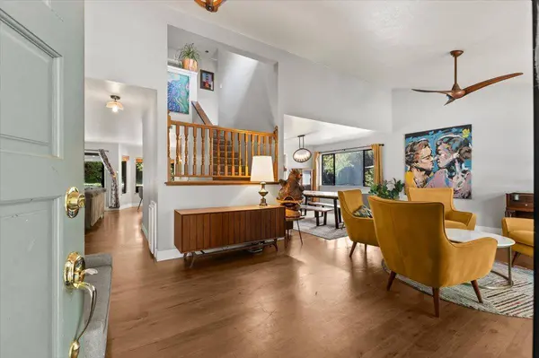 827 Governor DR, El Dorado Hills, CA 95762