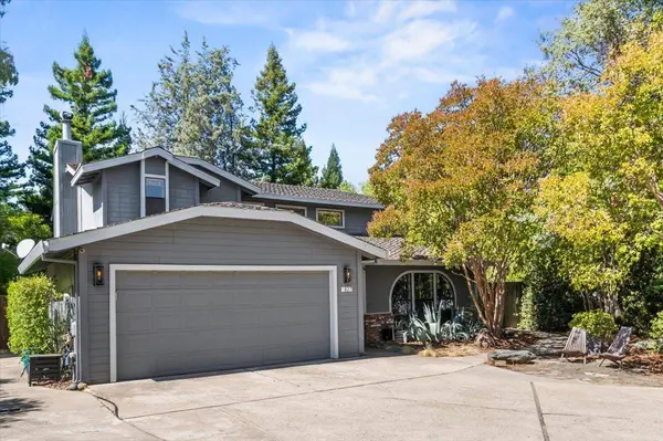 827 Governor DR, El Dorado Hills, CA 95762