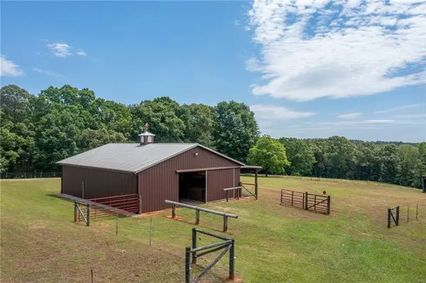 108 Cranes Crossing DR, West Union, SC 29696