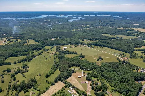 108 Cranes Crossing DR, West Union, SC 29696