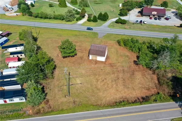 15478 S Hwy 11, Fair Play, SC 29643