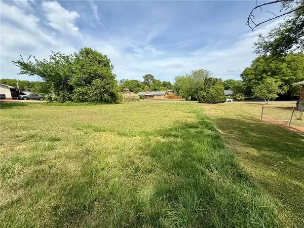 108 Meadowbrook DR, Anderson, SC 29626