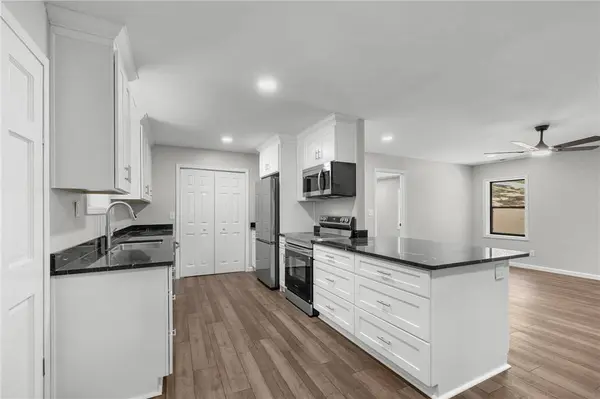 629 laurel DR, Westminster, SC 29693