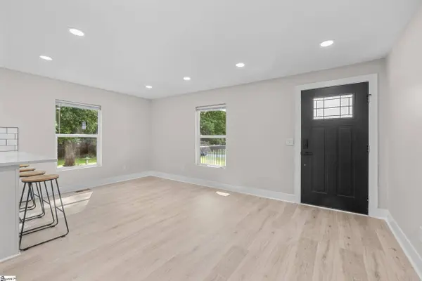 118 Strawberry Road, Anderson, SC 29626