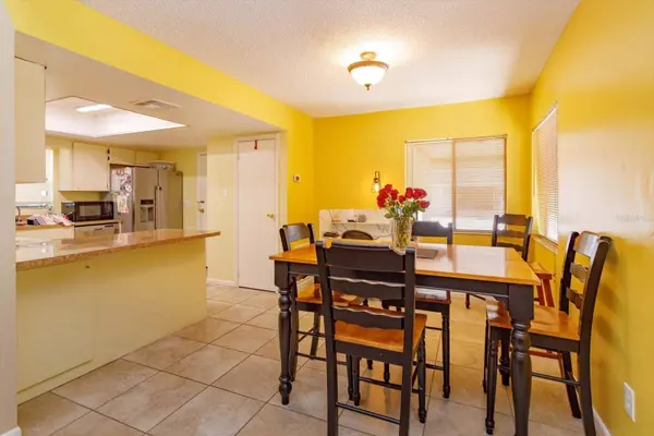 718 WILDWOOD DR, Winter Springs, FL 32708