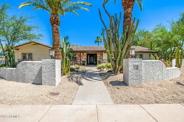 28 E WINGED FOOT Road, Phoenix, AZ 85022