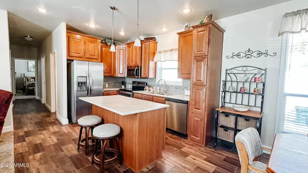 17140 S POCO Place, Munds Park, AZ 86017