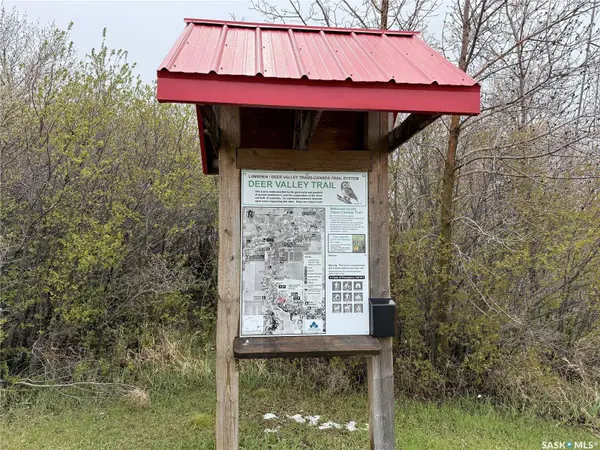 105 Deer Valley ROAD, Lumsden Rm No. 189, SK S2V 1B8