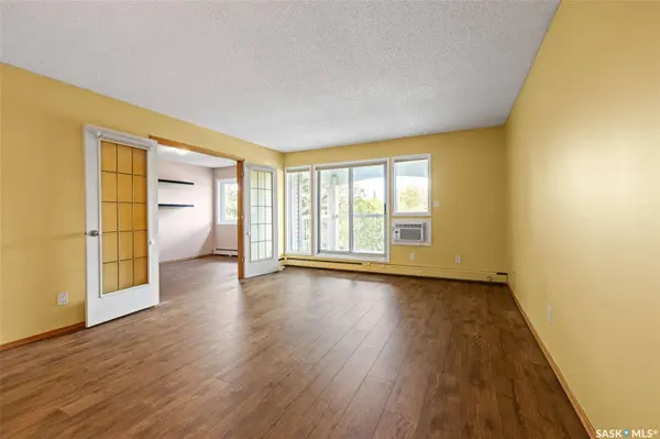 960 Assiniboine AVENUE #329, Regina, SK S4V 2P8