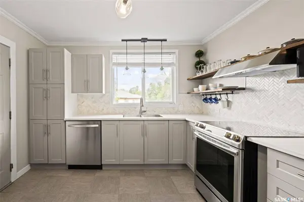 4835 7th AVENUE, Regina, SK S4T 0R8