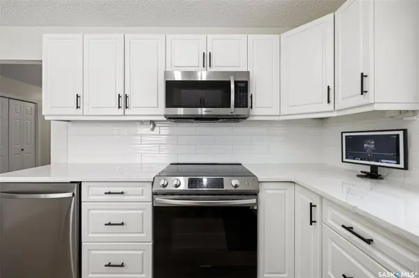 47 Green Meadow ROAD, Regina, SK S4V 0A6