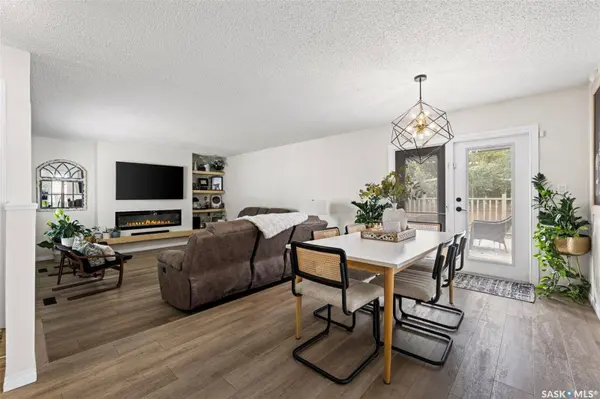 47 Green Meadow ROAD, Regina, SK S4V 0A6