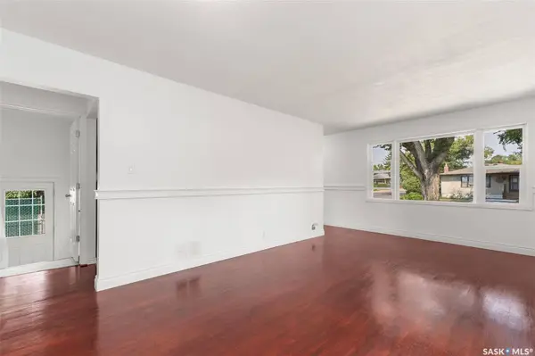 1300 Aberdeen STREET, Regina, SK S4T 5K2