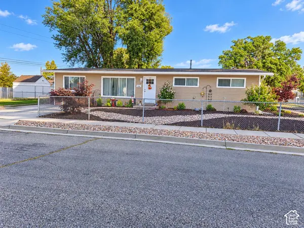 1558 N 400 W, Sunset, UT 84015