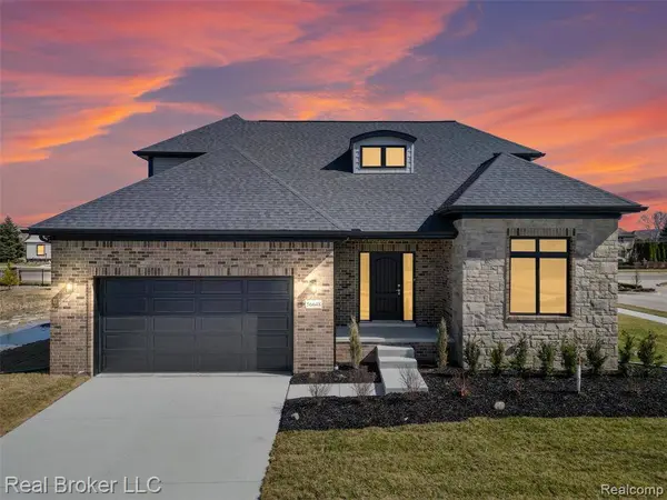 56643 Via Bellano, Macomb Twp, MI 48042